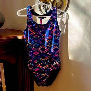 GK leotard child medium